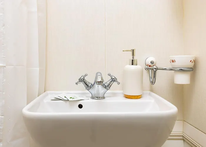 1br In The Center With Free Street Parking And Designated Workspace 아파트 *