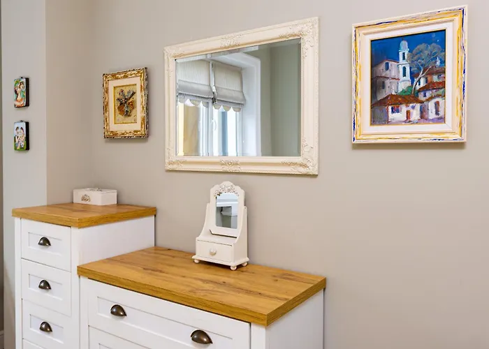 1br In The Center With Free Street Parking And Designated Workspace 아파트 플로브디프