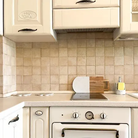 Apartment 1br The Artist's Apartment, Center, Free Parking Plovdiv