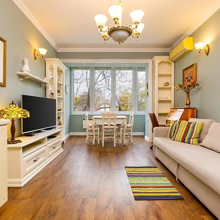 1BR Vintage Charm with Modern Twist on Maritsa St by Flat Manаger